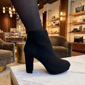 NWT X2B Black Suede Platform Ankle Boots Booties 4" Block Heel Zip Up Mod